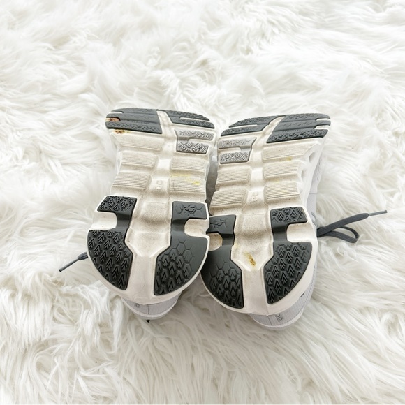 On Running Cloud Sneakers in White and Gray - Picture 5 of 5